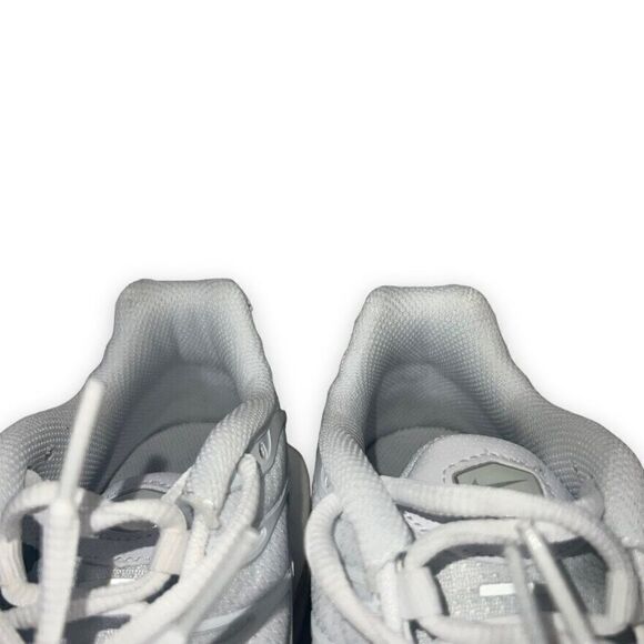 Nike Air Max Plus GS 'White Metallic Silver' AR1852-100 Youth 4.5 Women's 6 - Picture 11 of 12